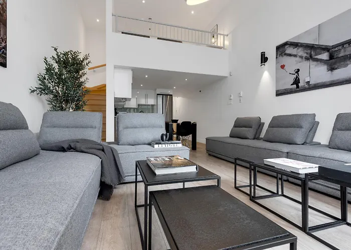 Liv Mtl Downtown Aparthotel Montreal